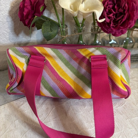 The Sak Barrel Bag Summer Colors Knit Woven Shoulder 10 Year Anniversary - Picture 4 of 13